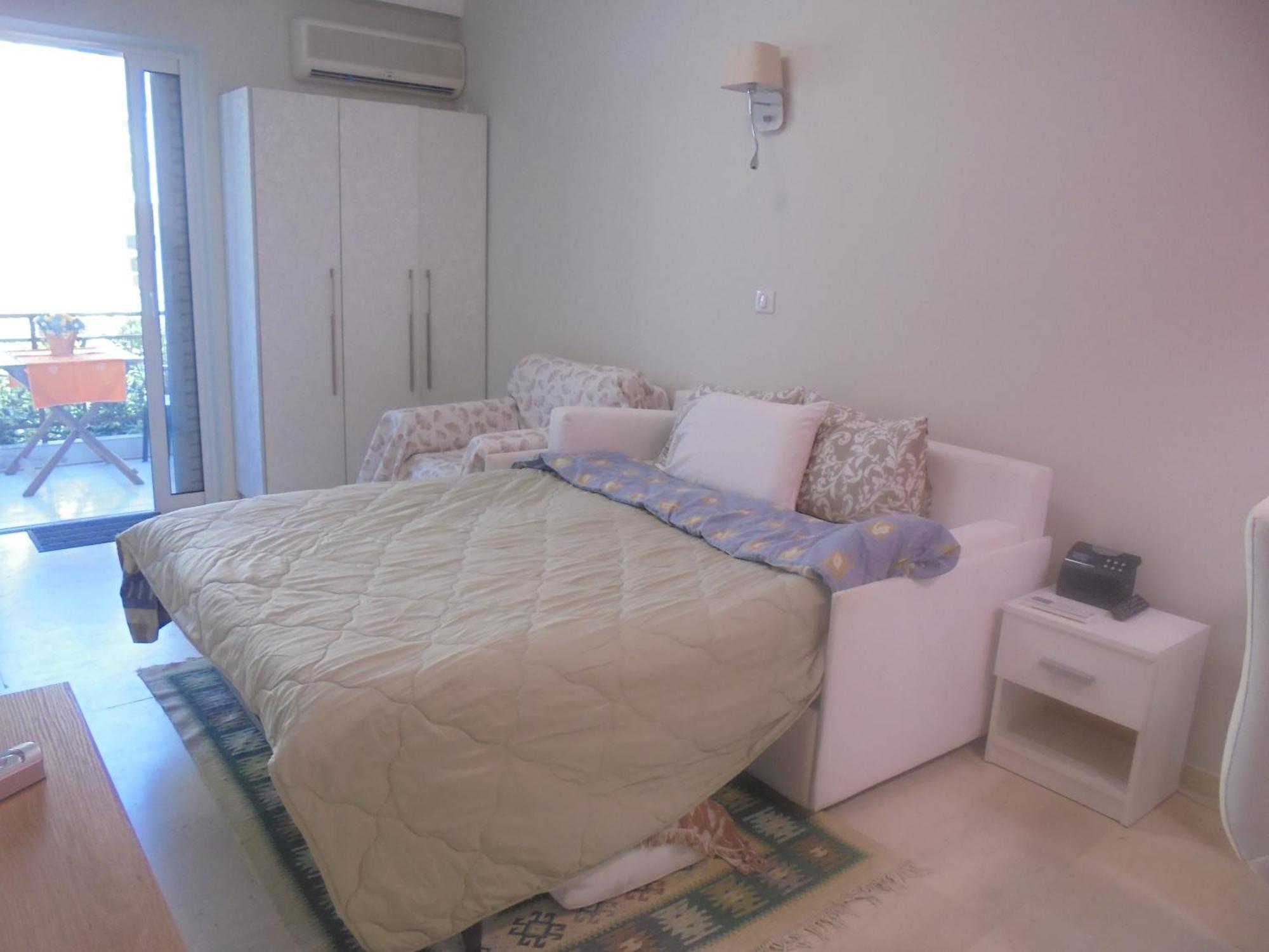 Modern Studio By The Sea Лутра Едипсу Екстериор снимка
