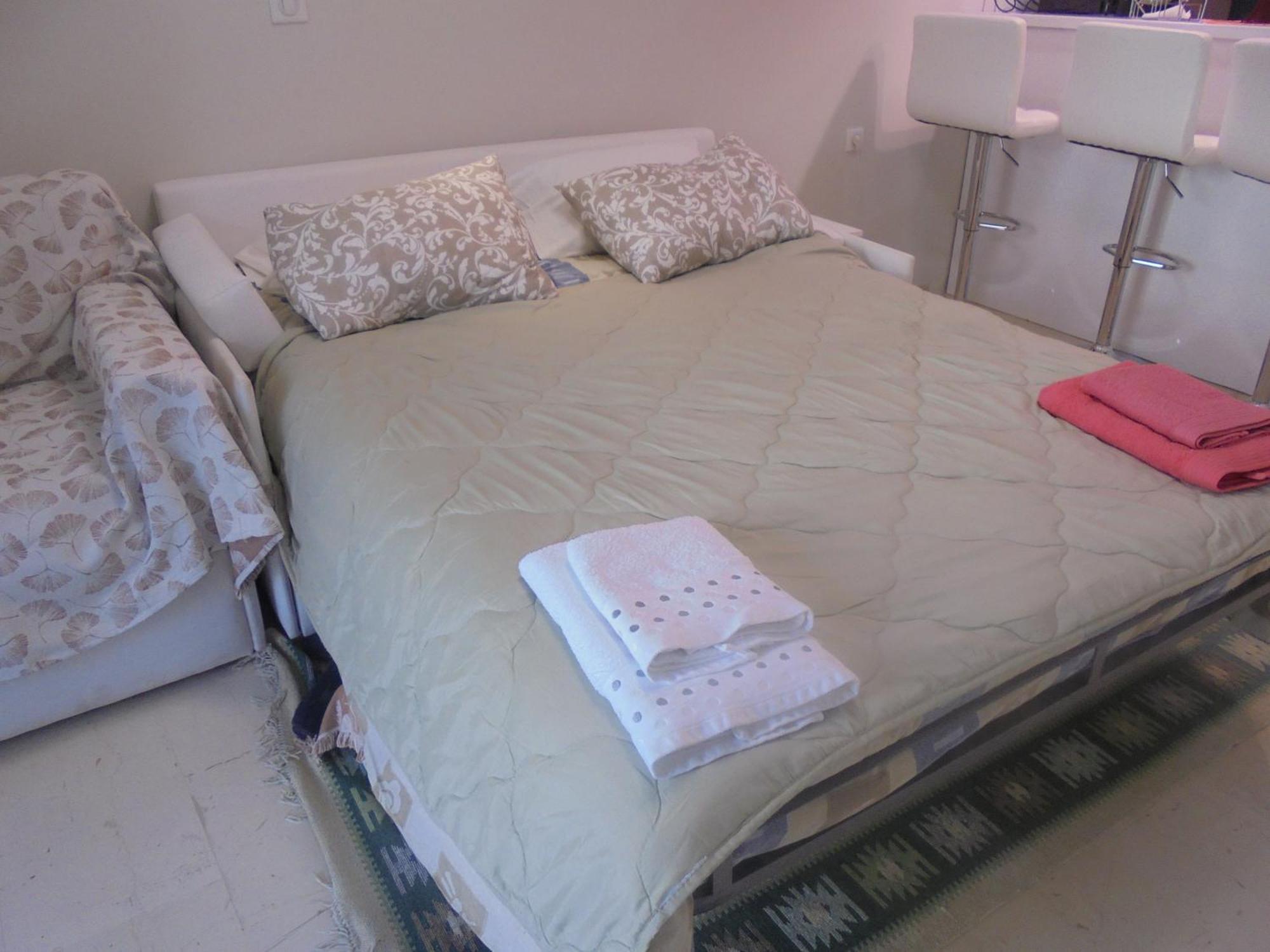Modern Studio By The Sea Лутра Едипсу Екстериор снимка